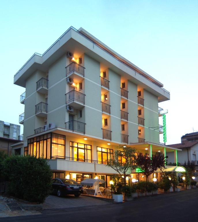 Hotel Costaverde 체제나티코 외부 사진