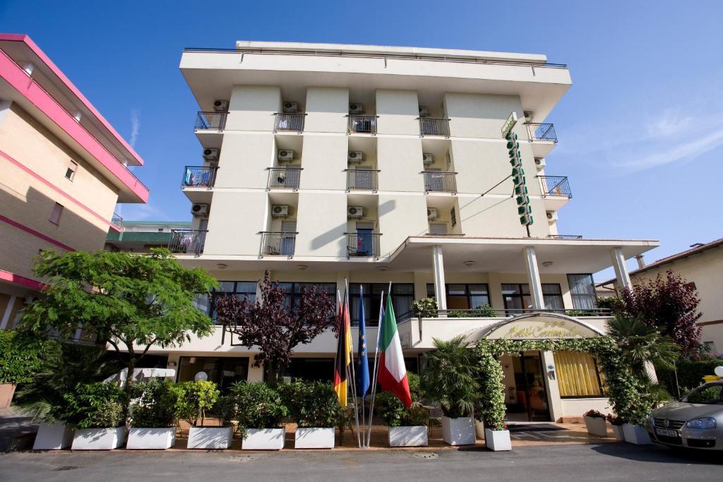 Hotel Costaverde 체제나티코 외부 사진